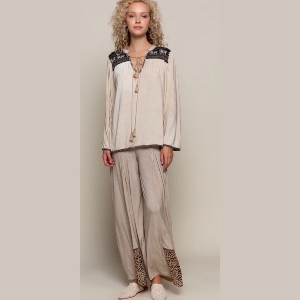 POL Aztec Elephant Print Ivory BOHO Tassel Tunic Top! - Picture 4 of 8